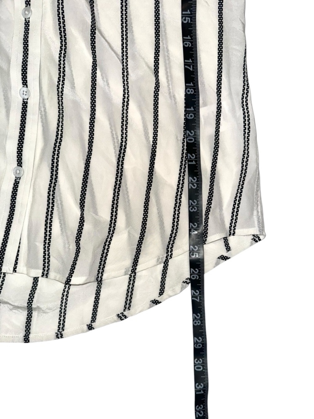 Equipment Femme Silk White Black Striped Button-Down Long Sleeve Shirt SMALL - Picture 6 of 6